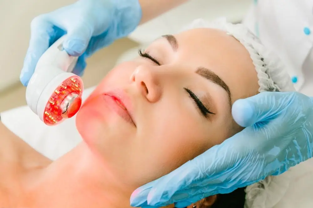 woman having non-surgical Morph8 treatment Sutton on Trent